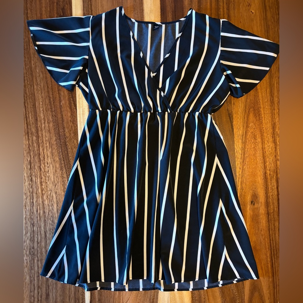 V-Neck Striped Black and White Dress